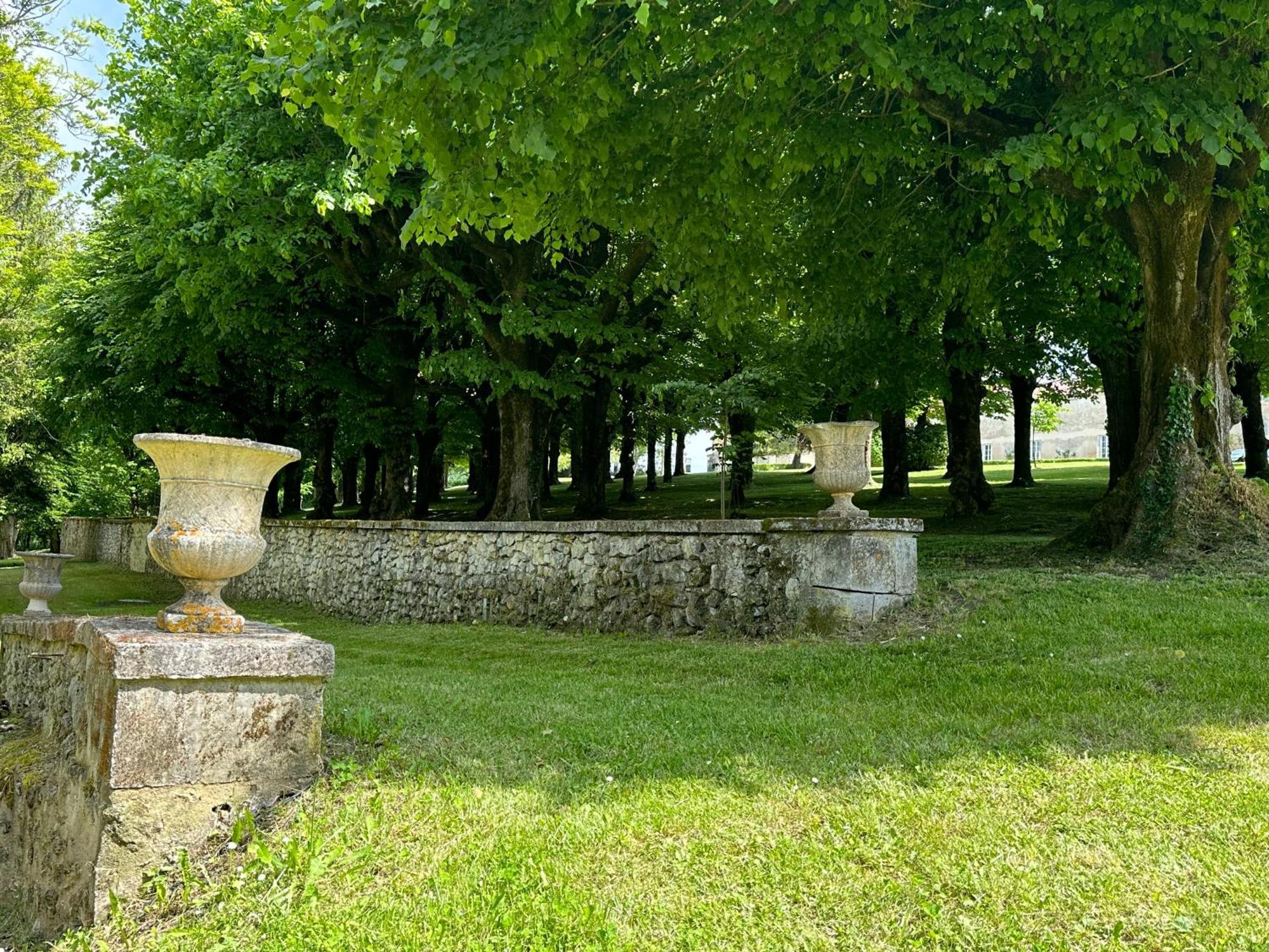 Hotel & Spa Chateau De La Cote - Brantome Biras Exterior photo